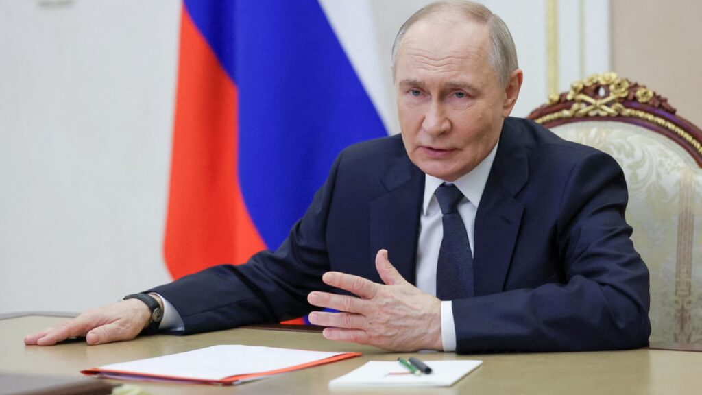 Putin declares Easter ceasefire in Ukraine