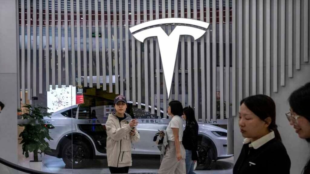 Tesla’s 2025 sales started out slow. A new lease deal could change that.