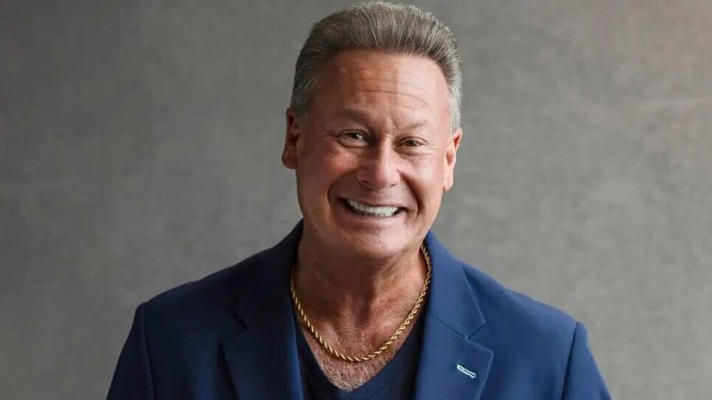 CEO of $3 billion company, who grew up in poverty, now asks himself THIS one question before bed every night